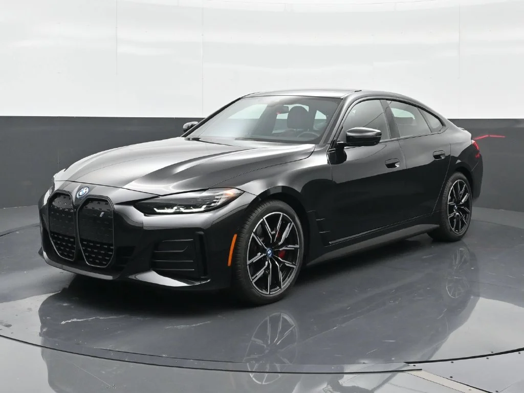2024 BMW i4