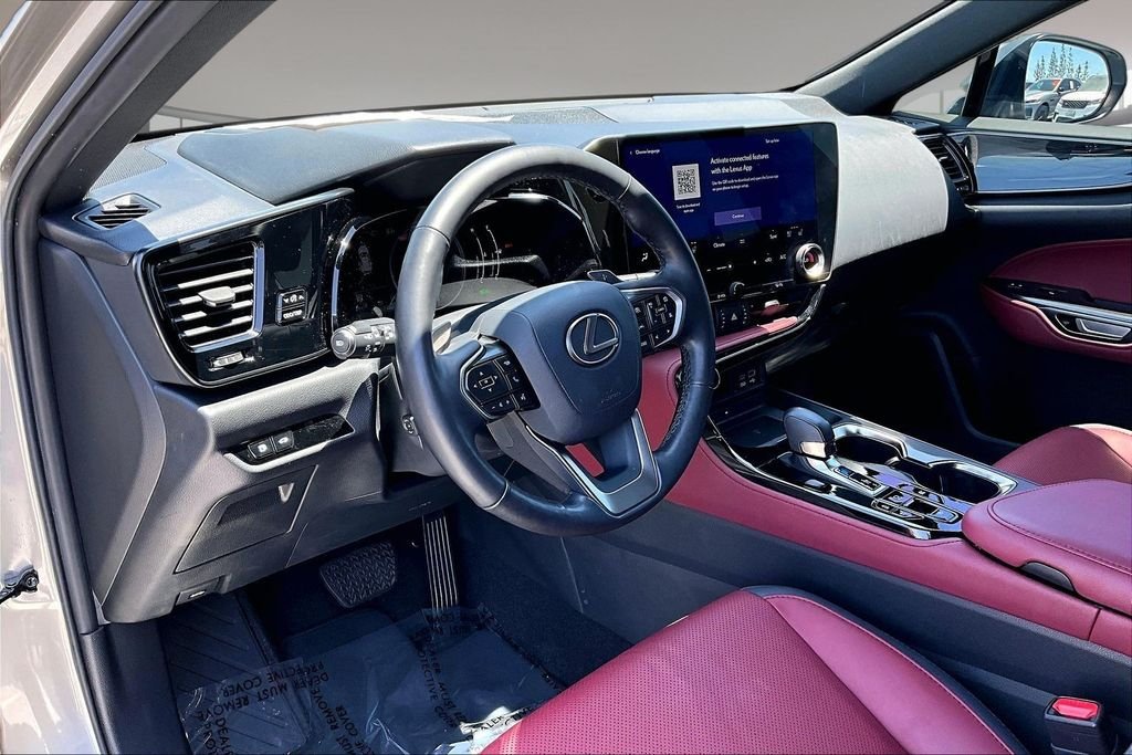 Used 2022 Atomic Silver Lexus 350h Premium image 15