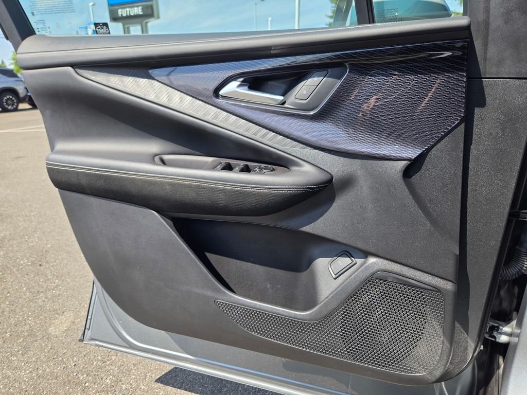 Used 2024 Gray Chevrolet LT image 13
