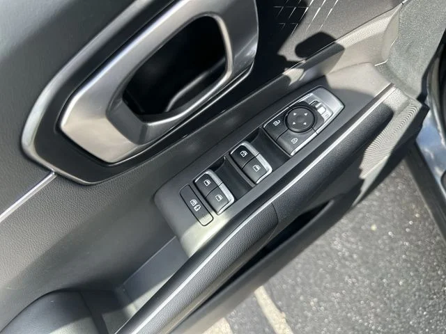 Used 2023 Gray Kia S image 17