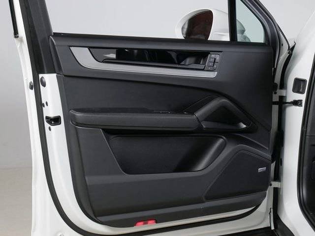 Certified Used 2026 White Porsche  image 26