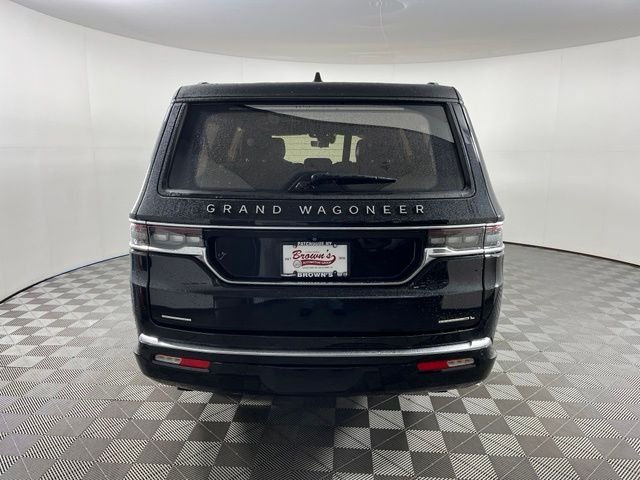 Used 2023 Black Jeep Series III image 6