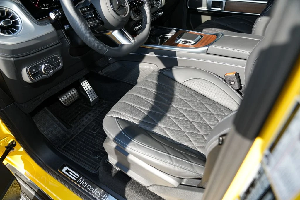 Used 2026  Mercedes-Benz G 550 image 15
