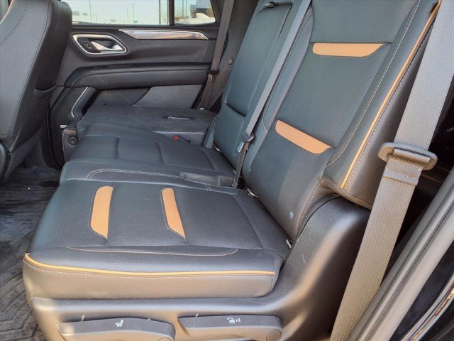 2022 GMC Yukon AT4 - Photo 10