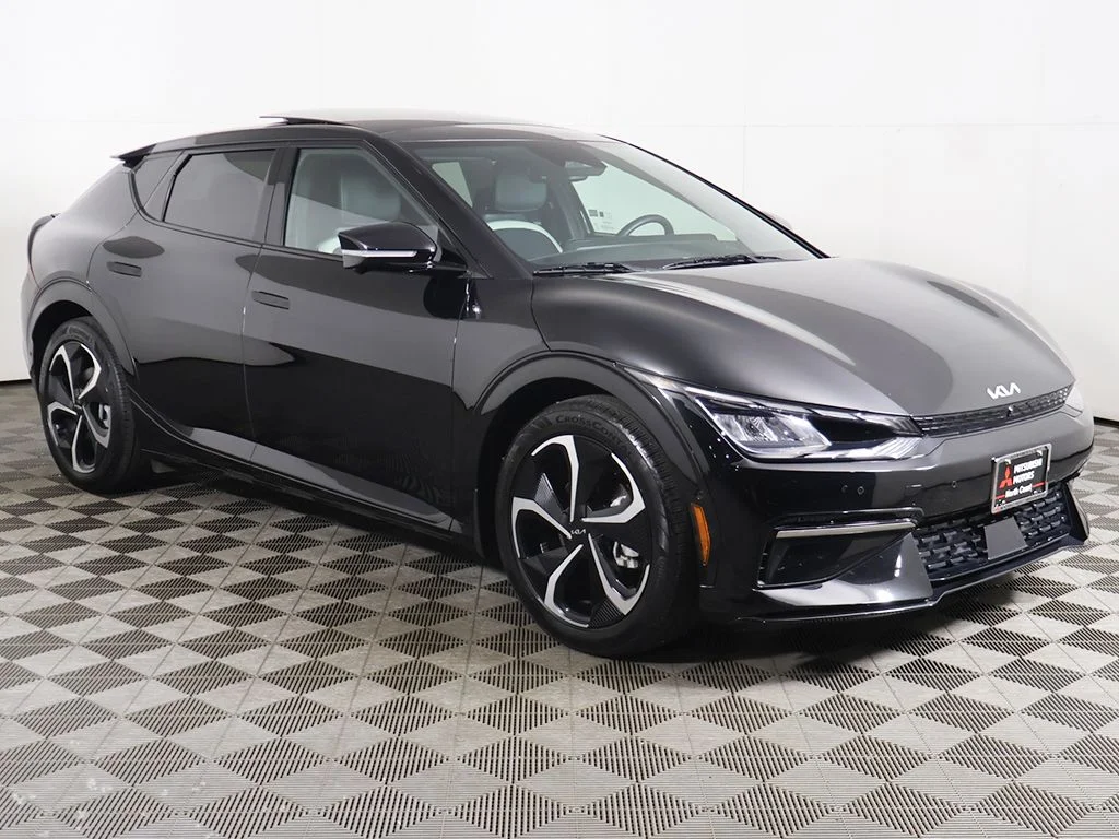 Used 2023 Kia EV6 GT-Line with VIN KNDC4DLC5P5121795 for sale in Parma, OH
