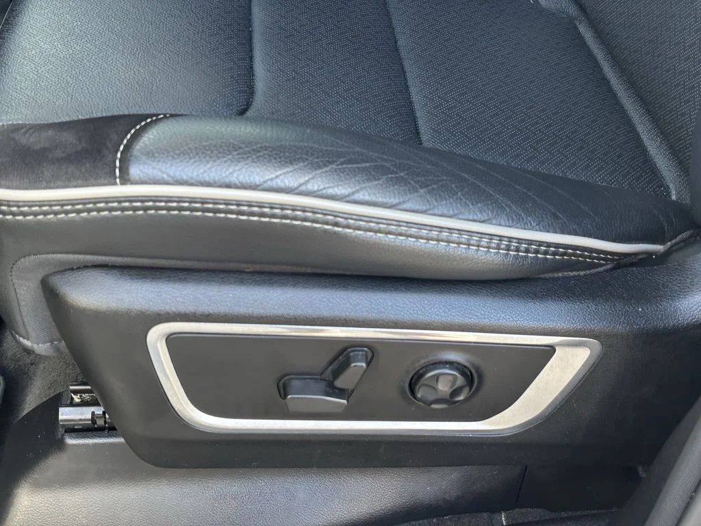 2021 RAM Ram 1500 Pickup Laramie - Photo 19