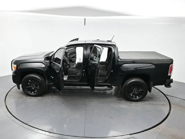 Used 2022 ONYX BLACK GMC 2WD Elevation image 38