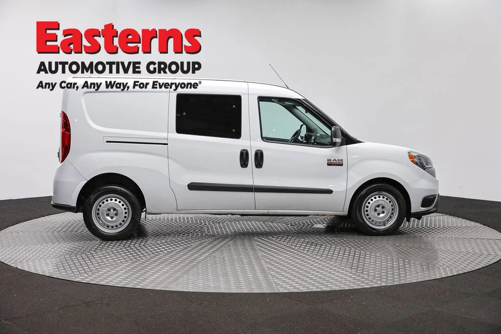 Used 2022 White Ram Base image 4