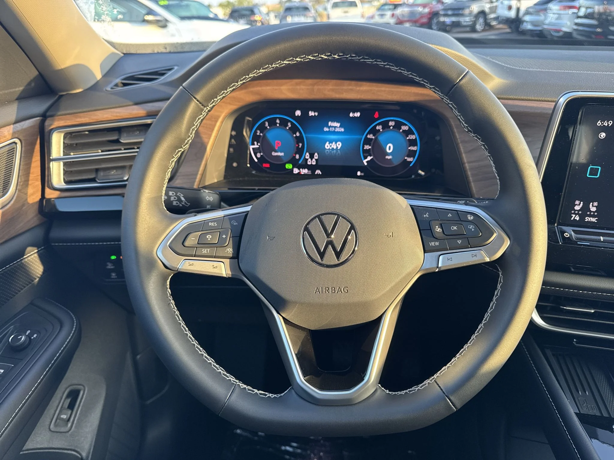 New 2026 Pure Gray Volkswagen 2.0T SE w/Technology image 18