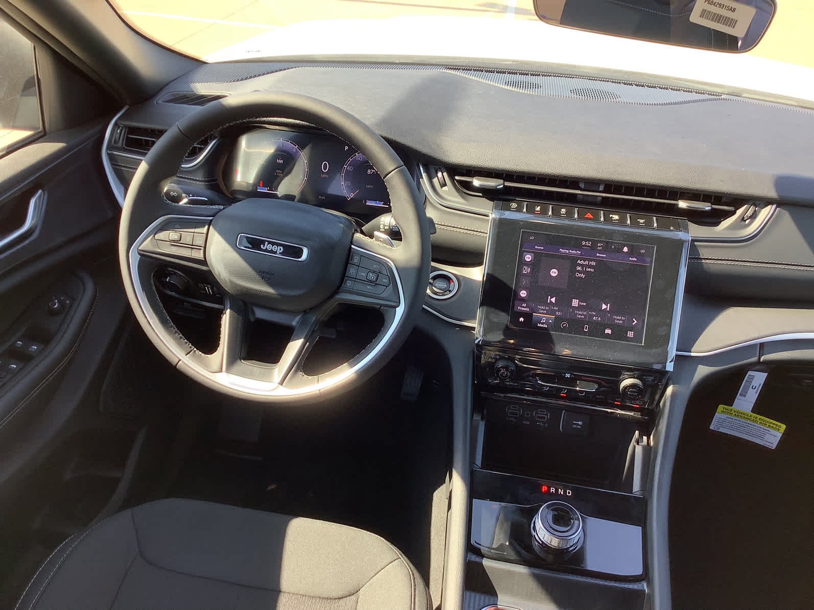 2025 Jeep Grand Cherokee Laredo - Photo 21