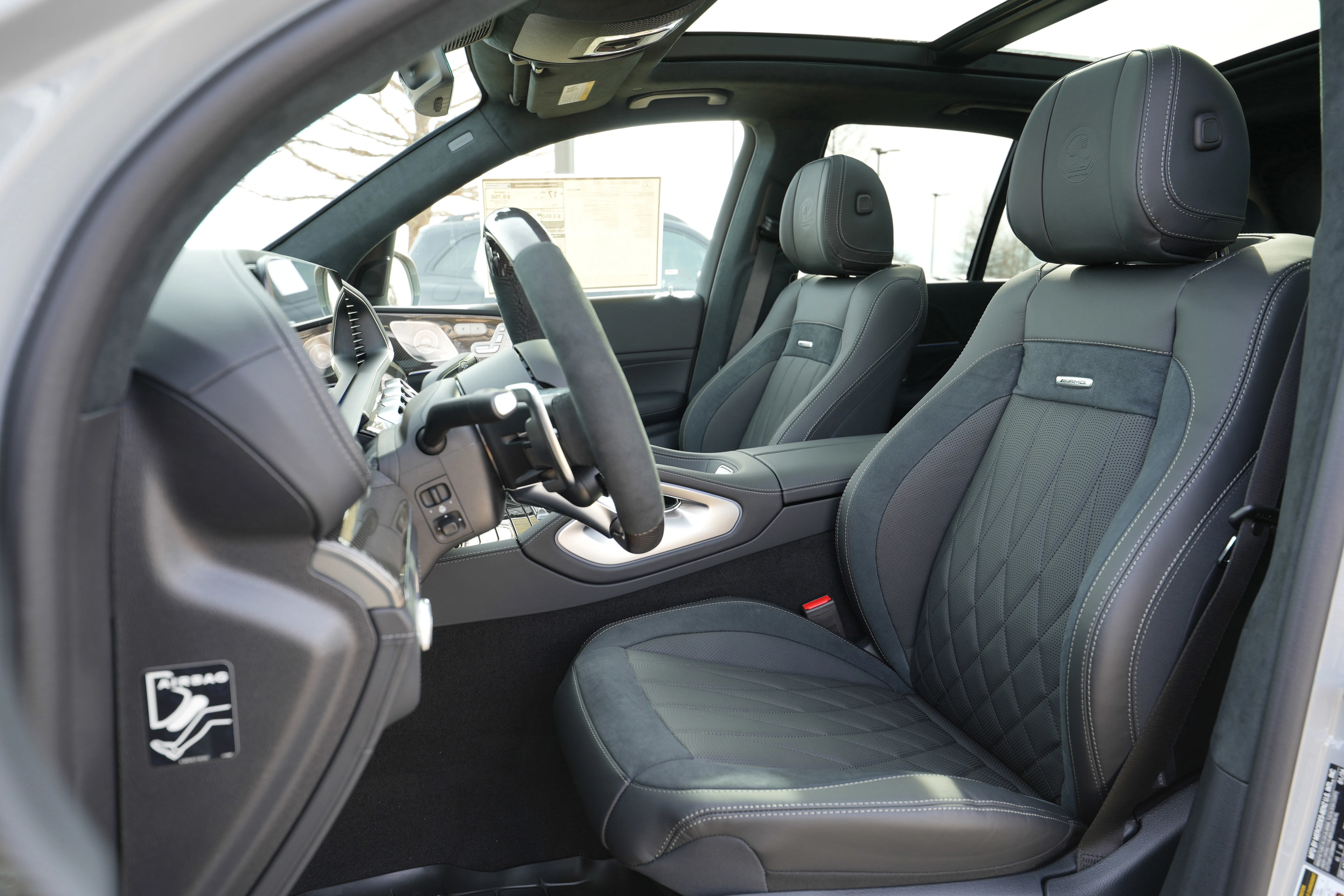 New 2026 MANUFAKTUR Alpine Grey Mercedes-Benz AMG® GLE 63 S image 44
