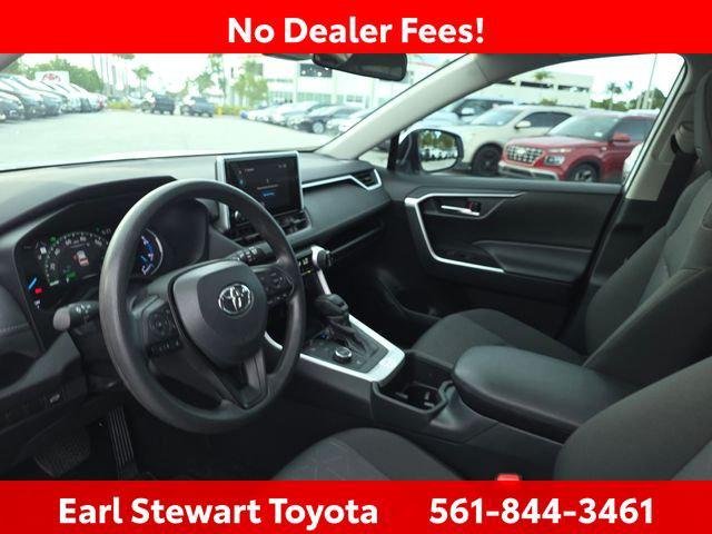 Certified Used 2025 ICE CAP Toyota  image 9