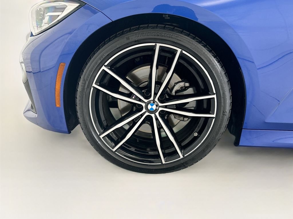 Used 2020 Blue Metallic BMW 330i image 29