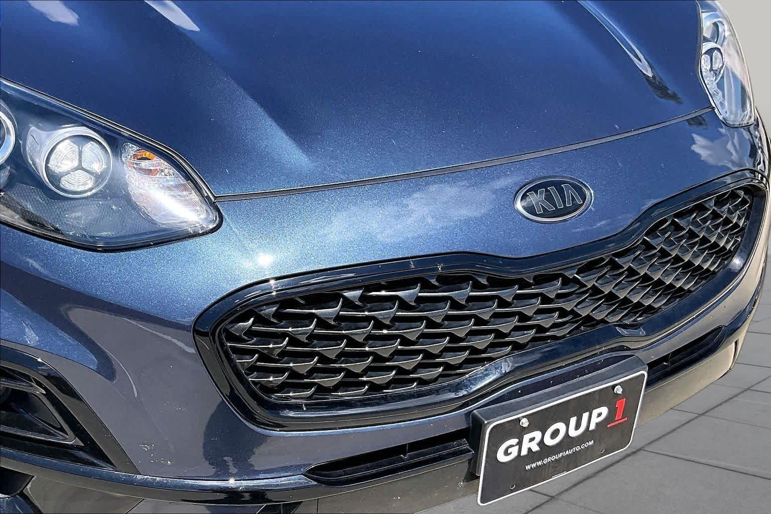 Certified Used 2022 Pacific Blue Kia Nightfall image 28
