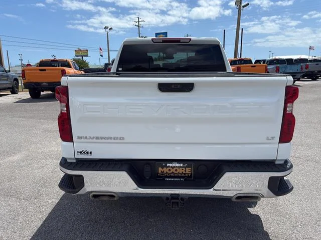 Used 2025 Summit White Chevrolet LT image 7