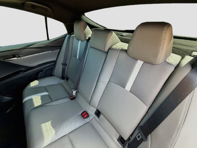 Certified Used 2026  Toyota SE image 26