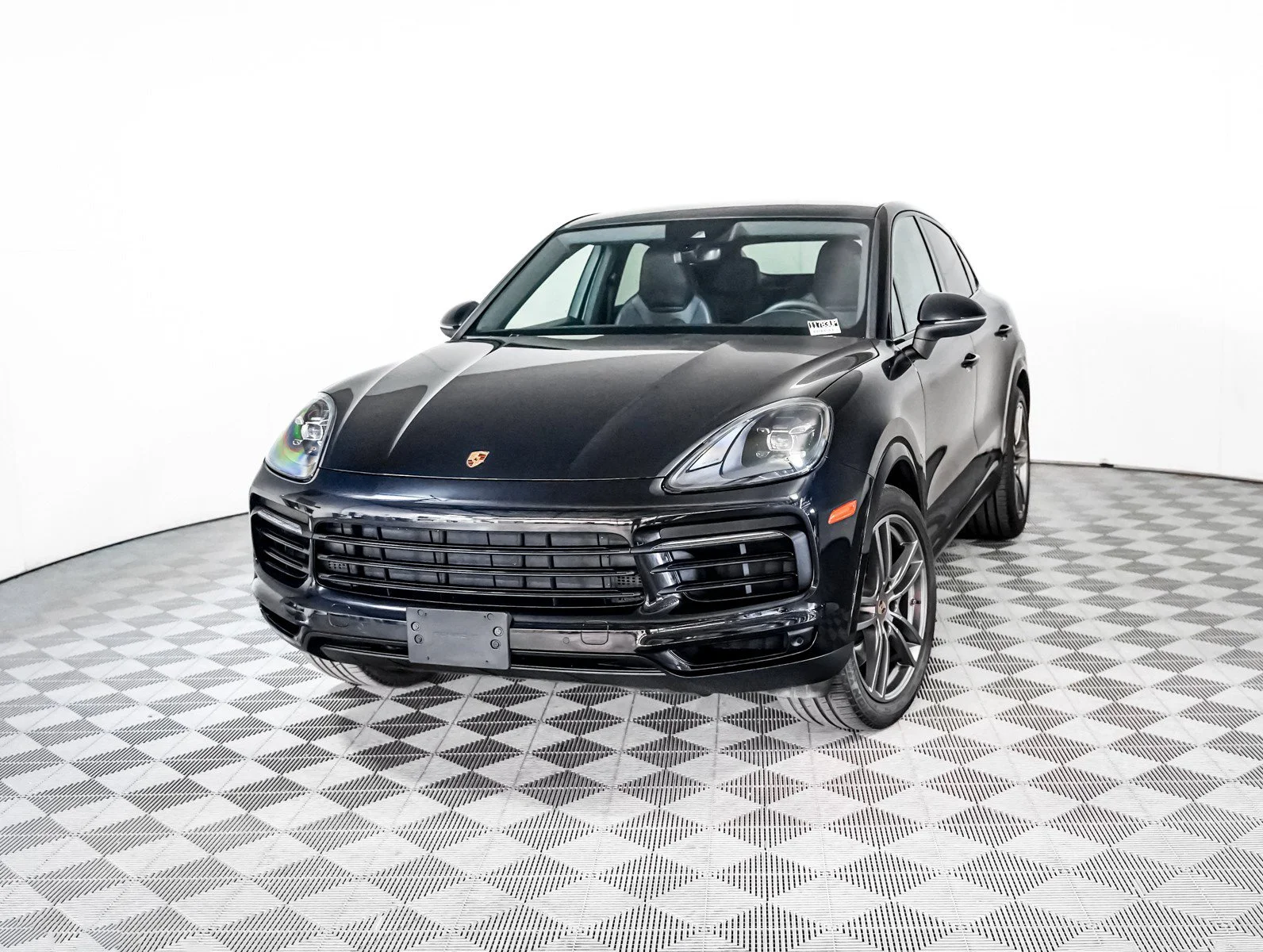 2022 Porsche Cayenne Coup Base