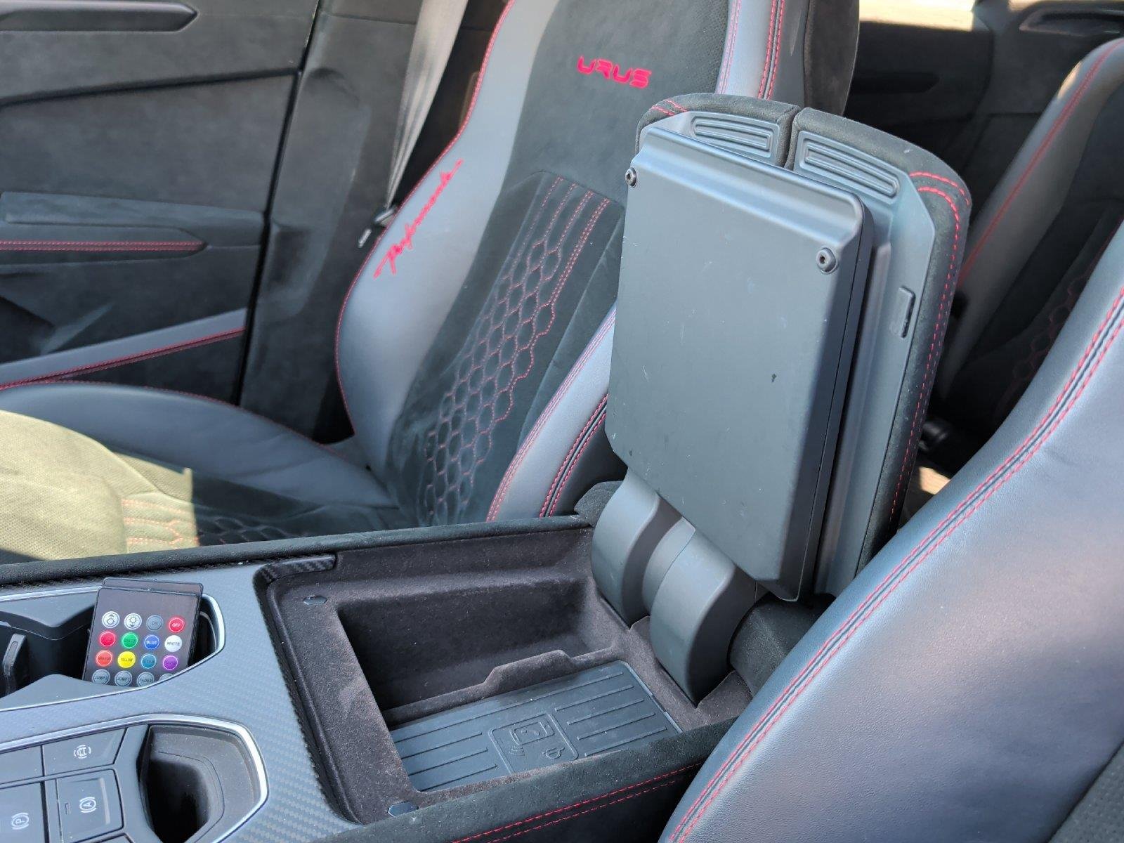 Used 2023 Bianco Monocerus Matt Lamborghini Performante image 29