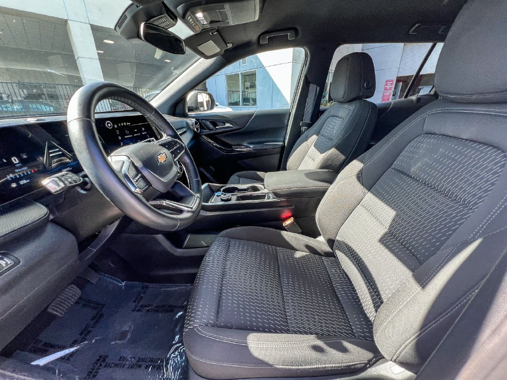 Used 2026 White Chevrolet LT image 16