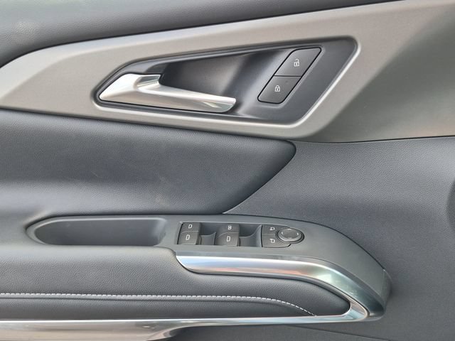 2026 Chevrolet Traverse LT - Photo 25