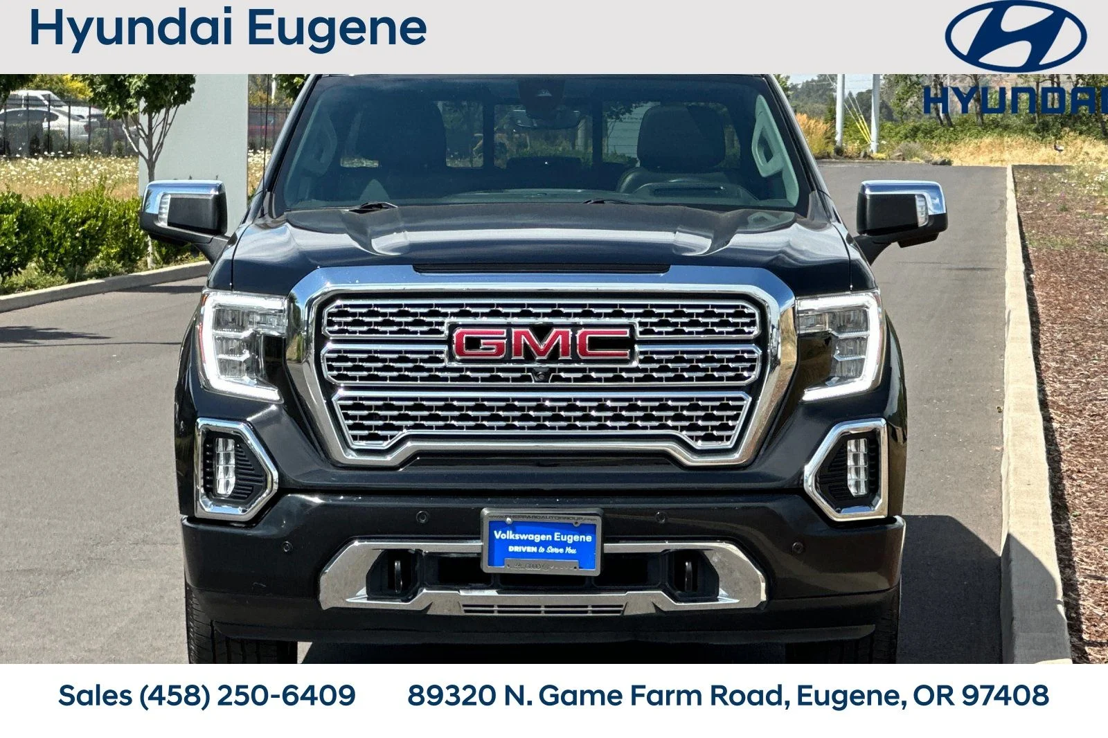 Used 2021 Black GMC Denali image 10