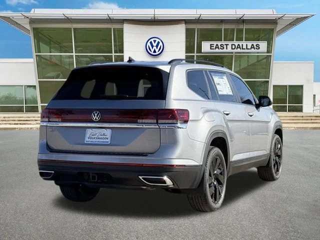 New 2026 Silver Volkswagen SE w/Technology image 3