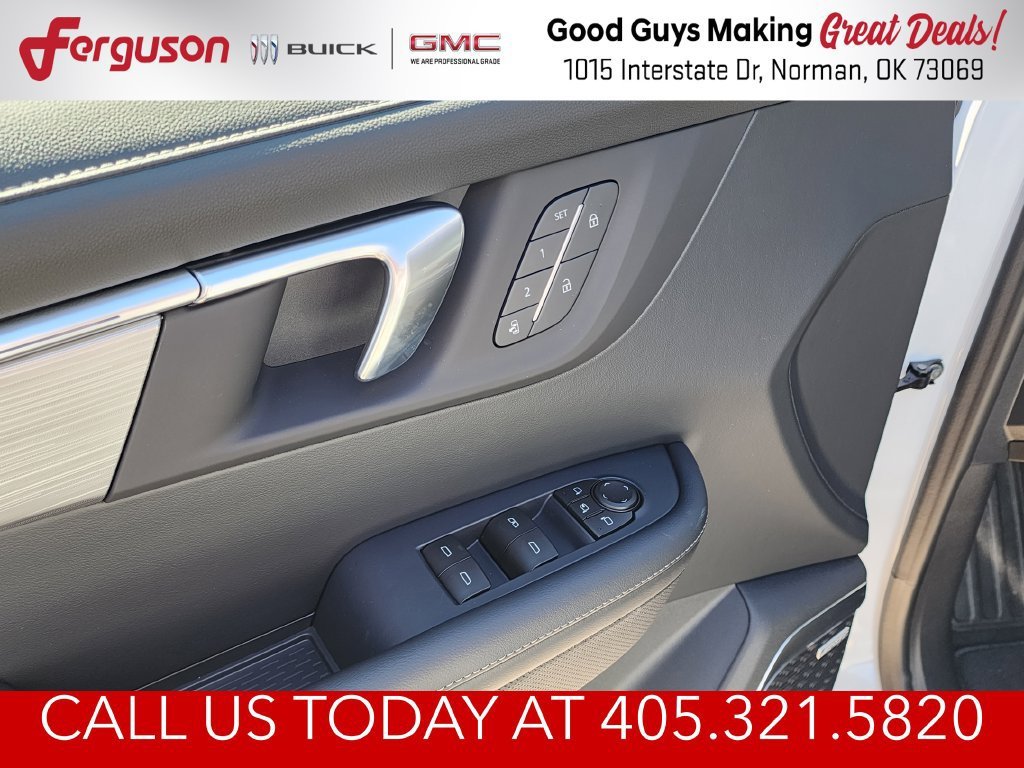 2027 Buick Enclave Preferred - Photo 14