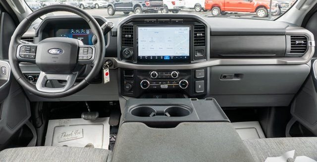Used 2024 Agate Black Metallic Ford XLT image 13