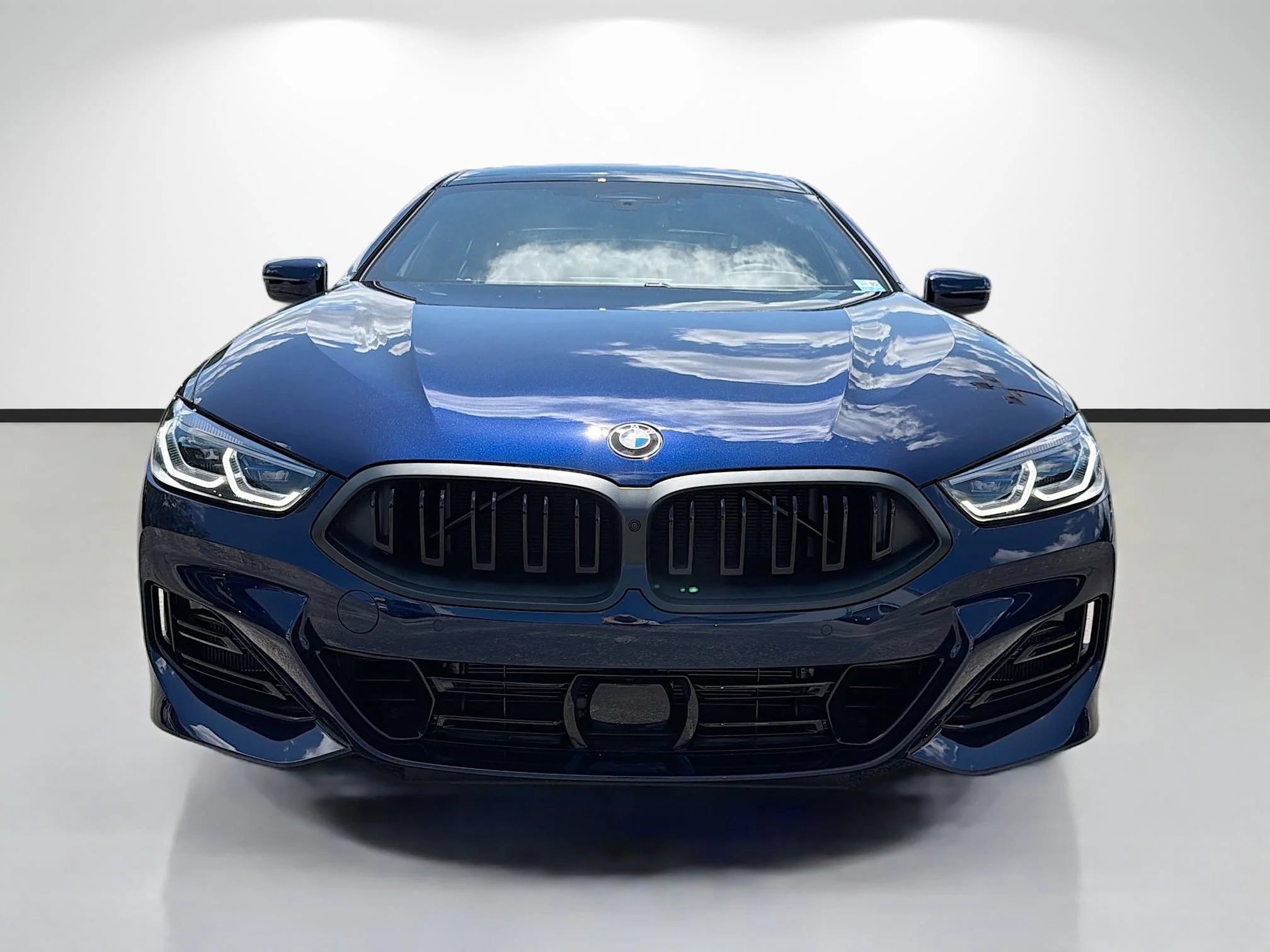 New 2026 Tanzanite Blue II Metallic BMW 840i image 8