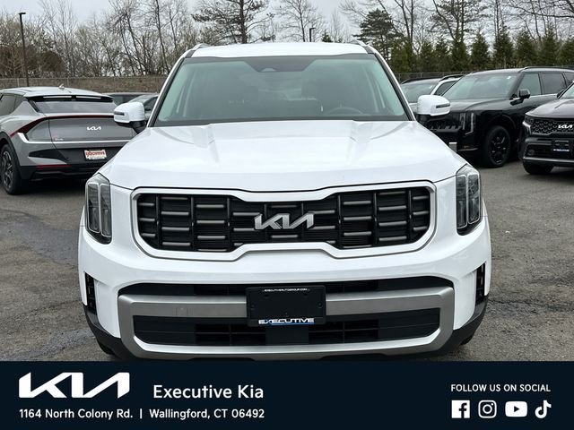 Certified Used 2023 White Kia S image 6