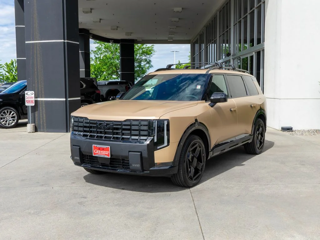 New 2027 Terrain Brown Matte Kia X-Line EX image 3