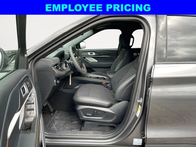 New 2026 Gray Ford Tremor image 9