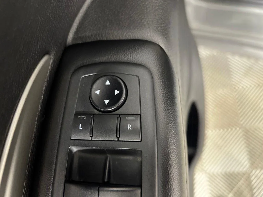 Used 2020 Gray Clearcoat Dodge SXT Plus image 12