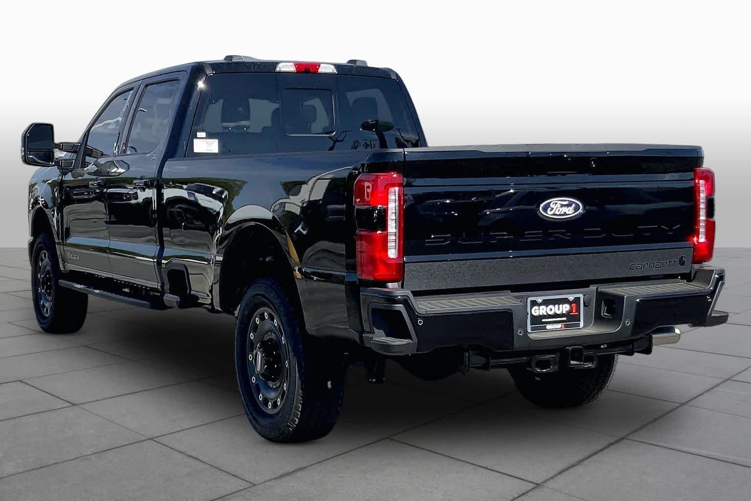 New 2027 Agate Black Metallic Ford F-350® XLT image 9