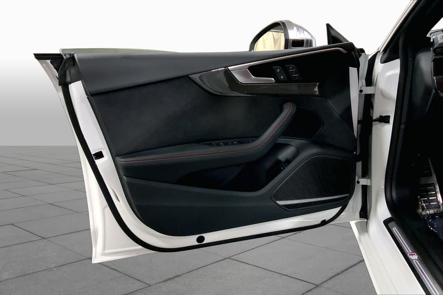 Used 2024 Arkona White Audi Premium Plus image 22