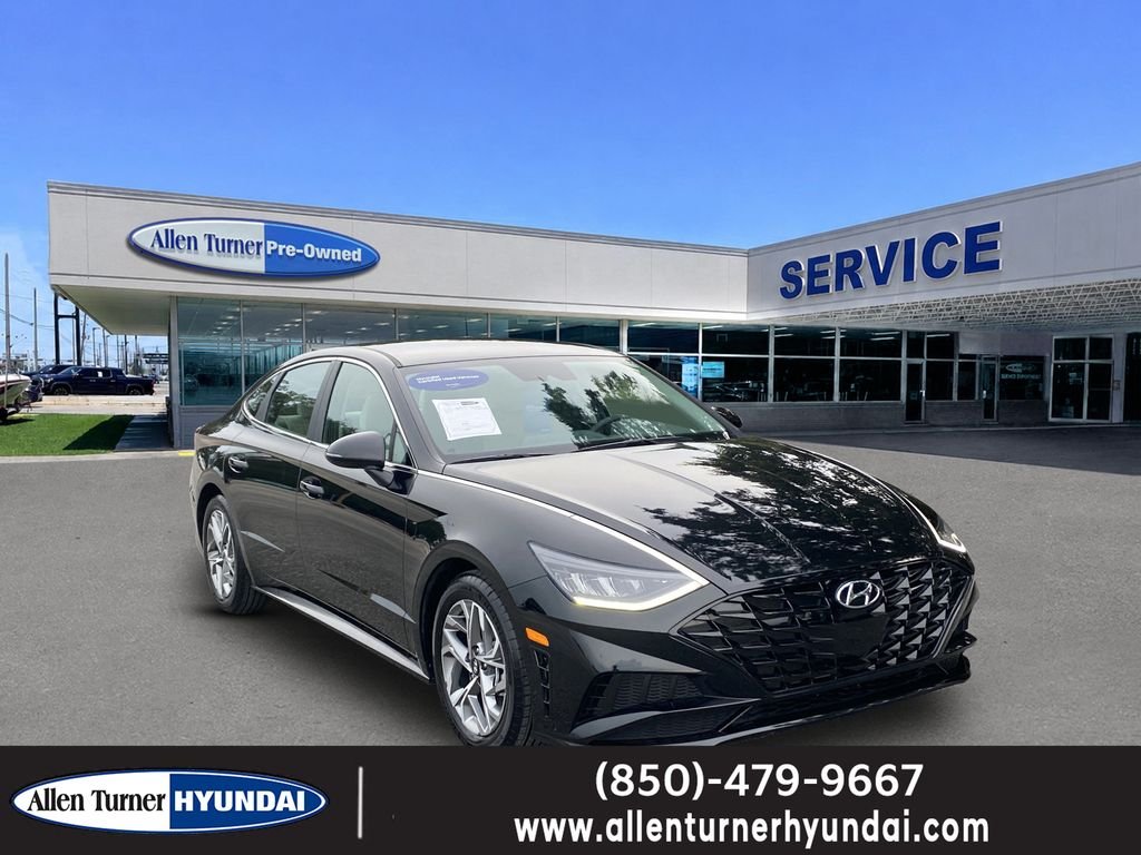 Used 2023 Onyx Black Hyundai SEL image 1