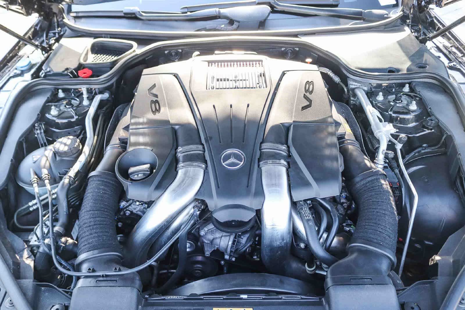 Used 2013 Black Mercedes-Benz SL 550 image 28