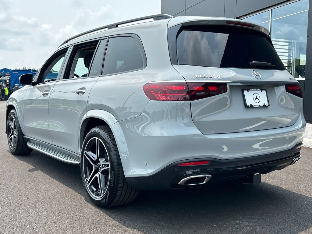 New 2026 MANUFAKTUR Alpine Grey Mercedes-Benz GLS 450 image 44