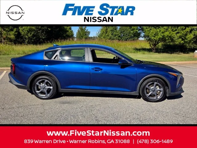 Used 2025 Blue Kia LXS image 14