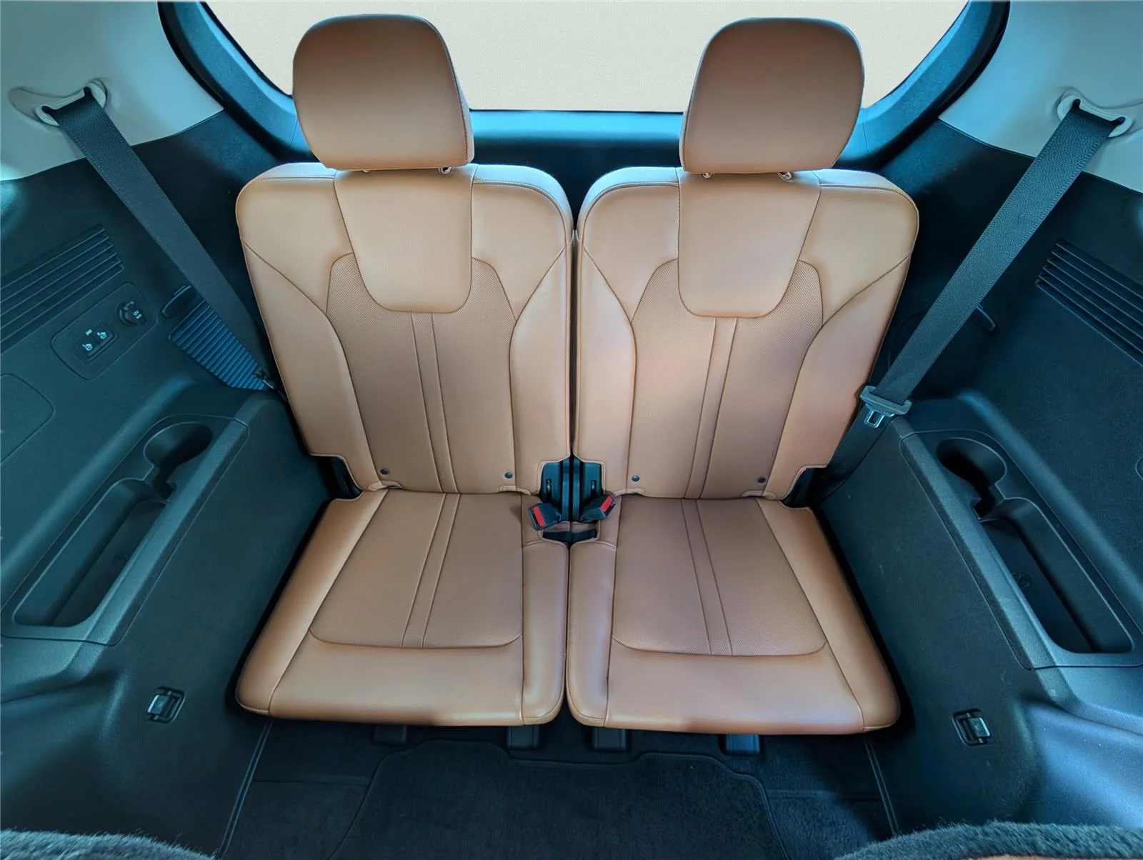 Used 2023 Glacial White Pearl Kia X-Line SX Prestige image 31