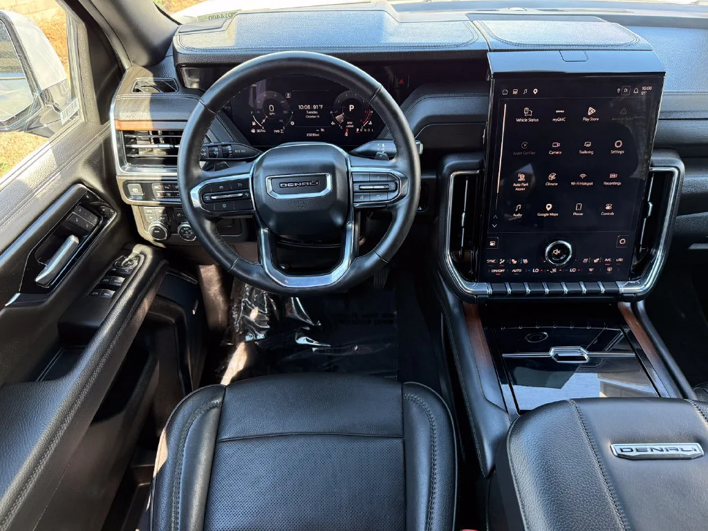 Used 2025 Summit White GMC Denali image 21