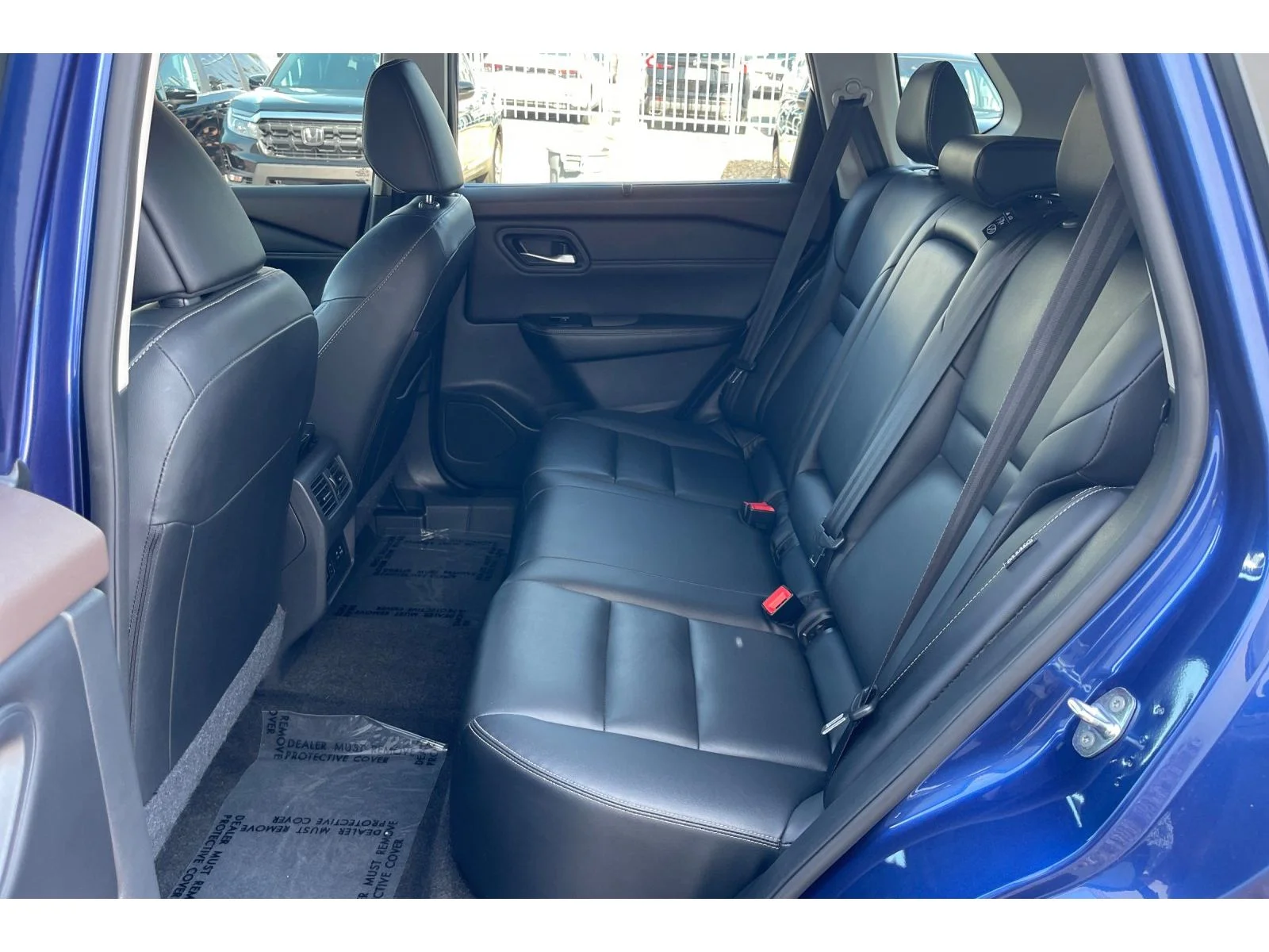 Used 2023 Caspian Blue Metallic Nissan SL image 14
