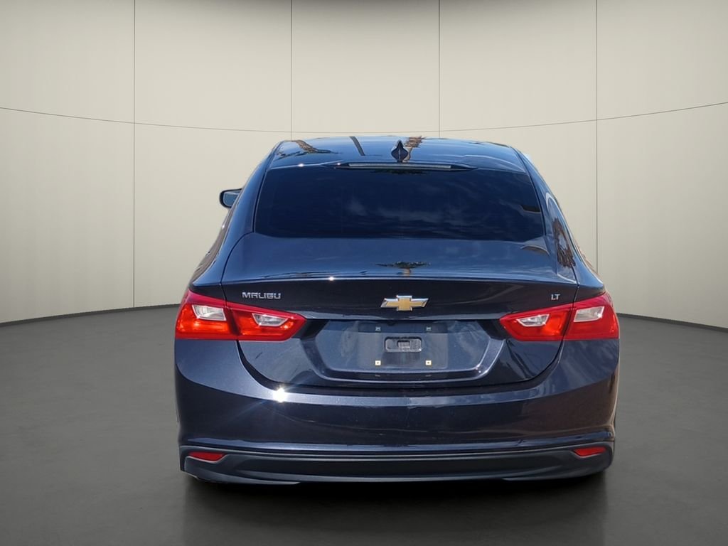 Used 2023 Gray Chevrolet LT image 6