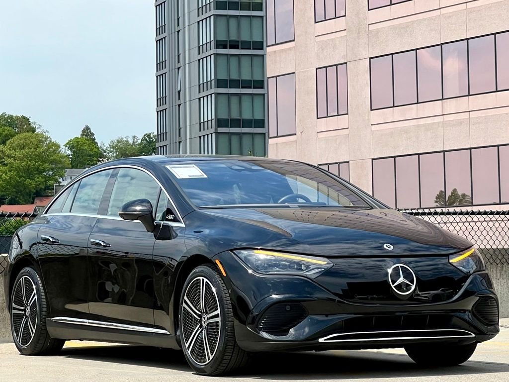 2023 Mercedes-Benz EQE EQE 350 4Matic's photo