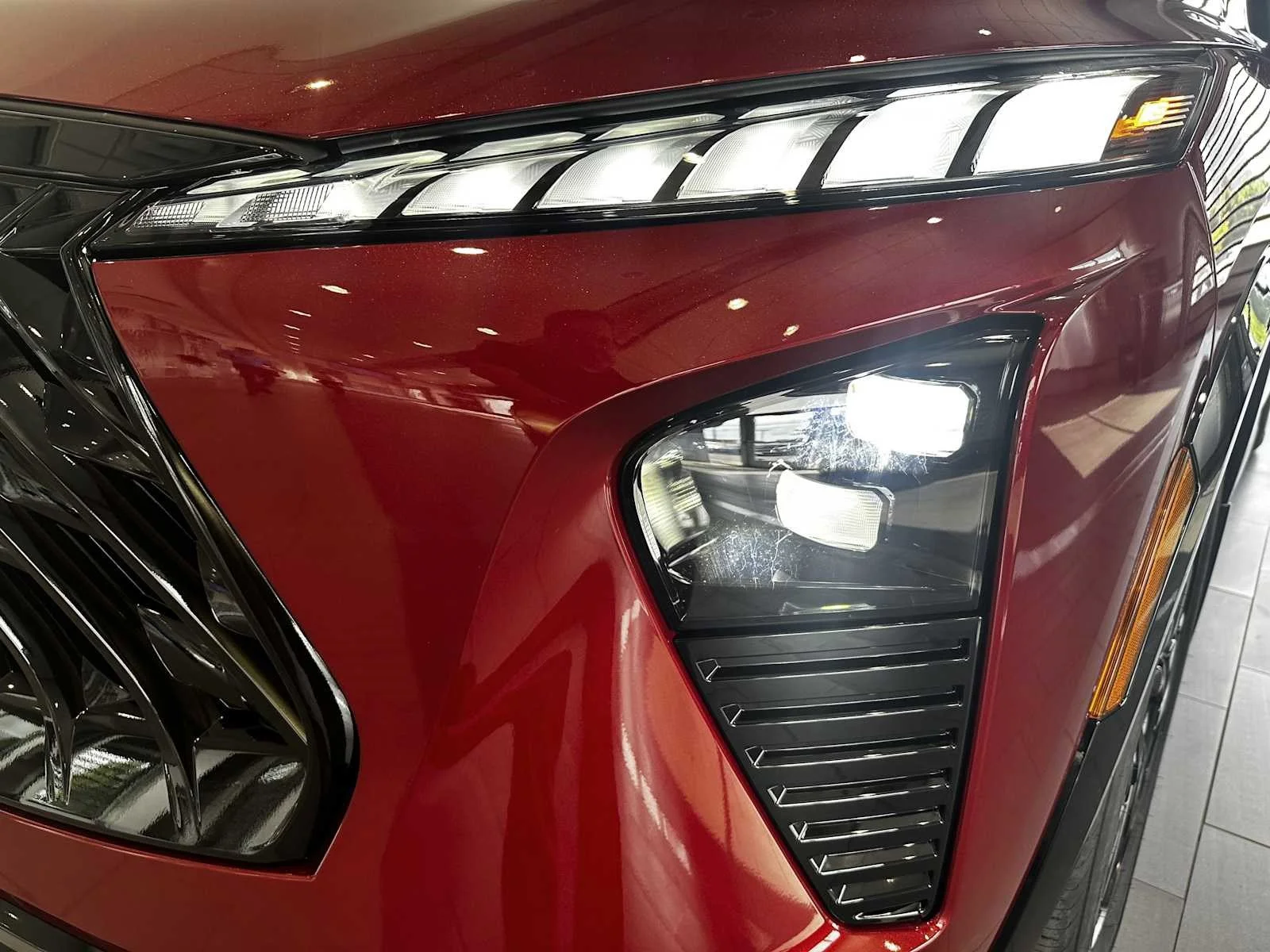 New 2027 SUNFIRE RED INFINITI Sport AWD image 5