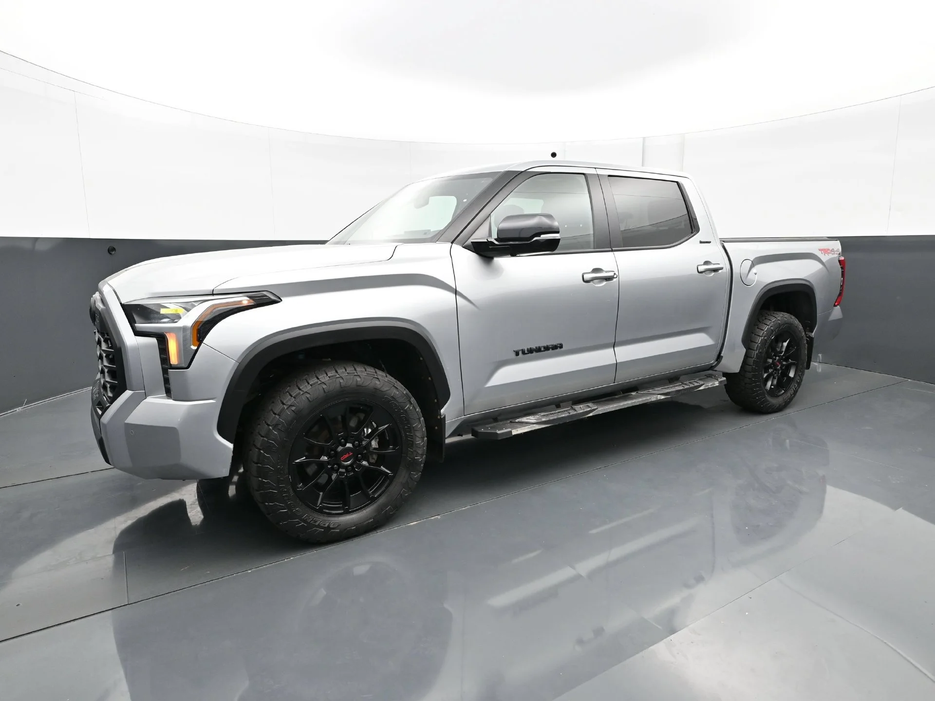 Used 2025 Toyota Tundra Limited with VIN 5TFWA5DB8SX278378 for sale in Minneapolis, Minnesota