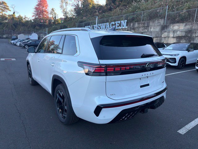 New 2027 White Volkswagen SEL image 7