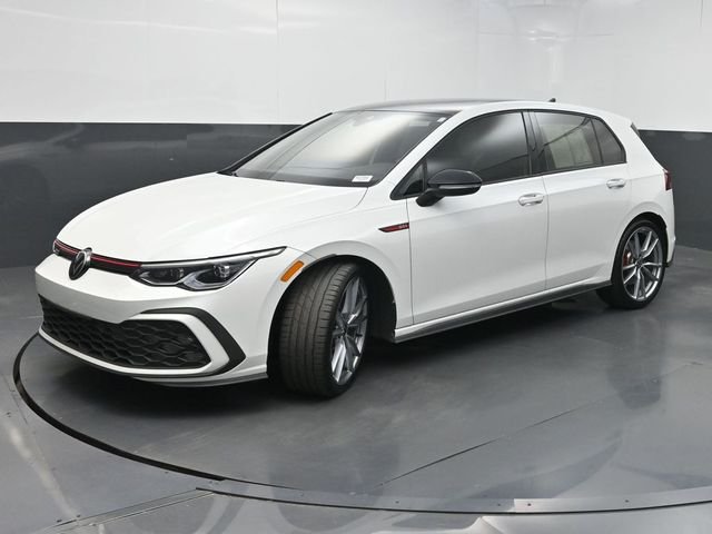 Used 2024 White Volkswagen S image 5
