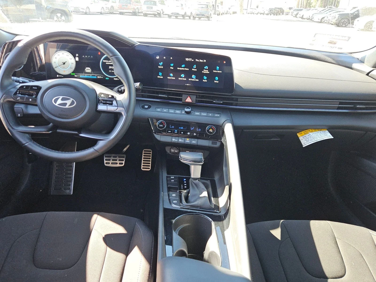 2025 Hyundai Elantra Blue - Photo 16