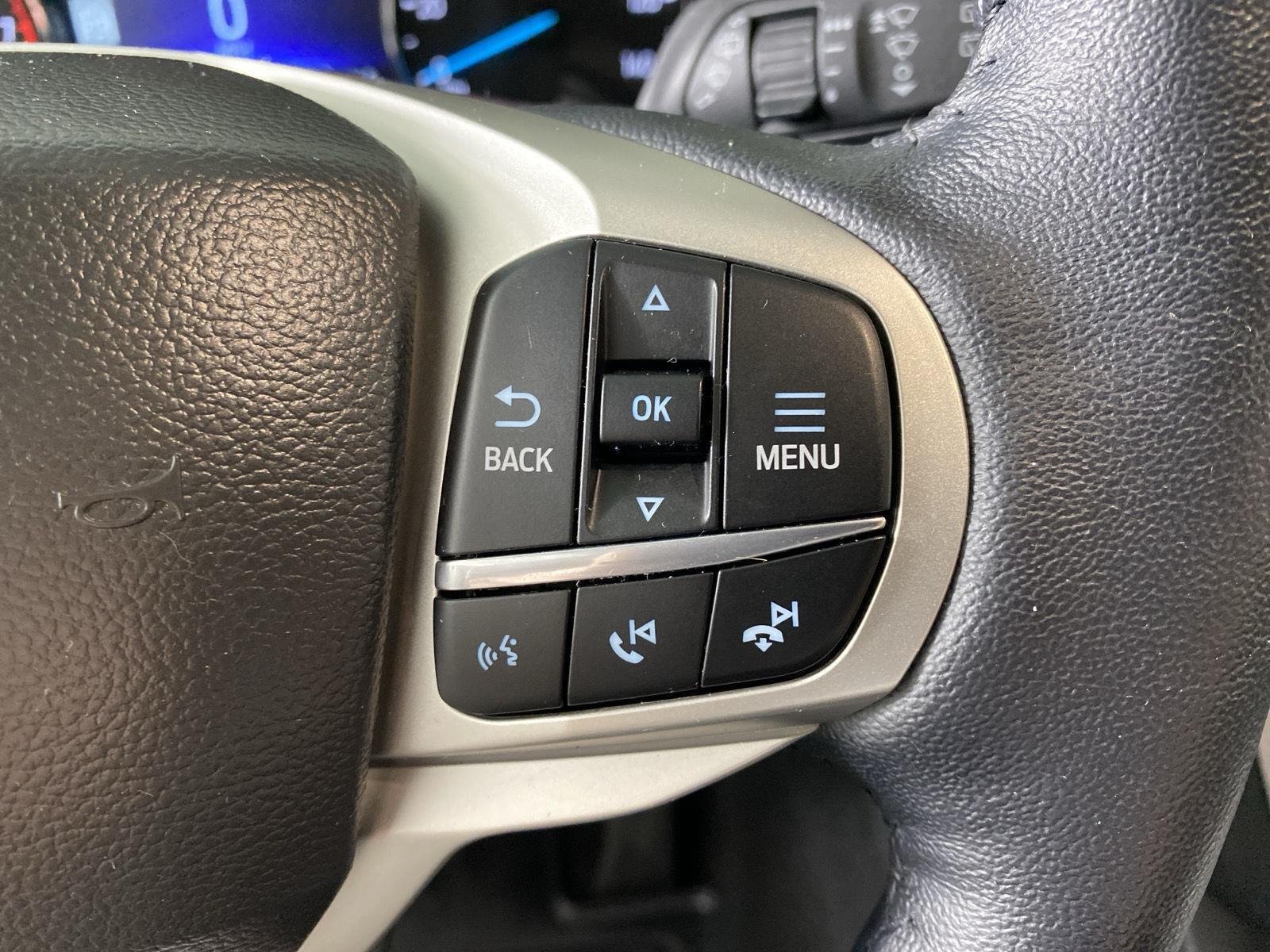 Used 2023 Agate Black Metallic Ford XLT image 34